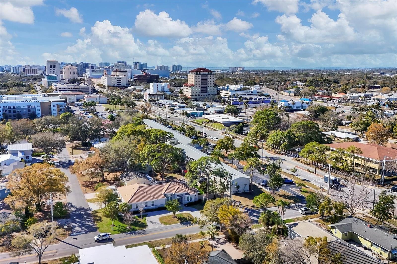GARDEN APTS - Residential