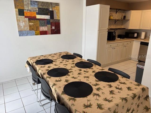 COACHMAN CREEK CONDO - Residential
