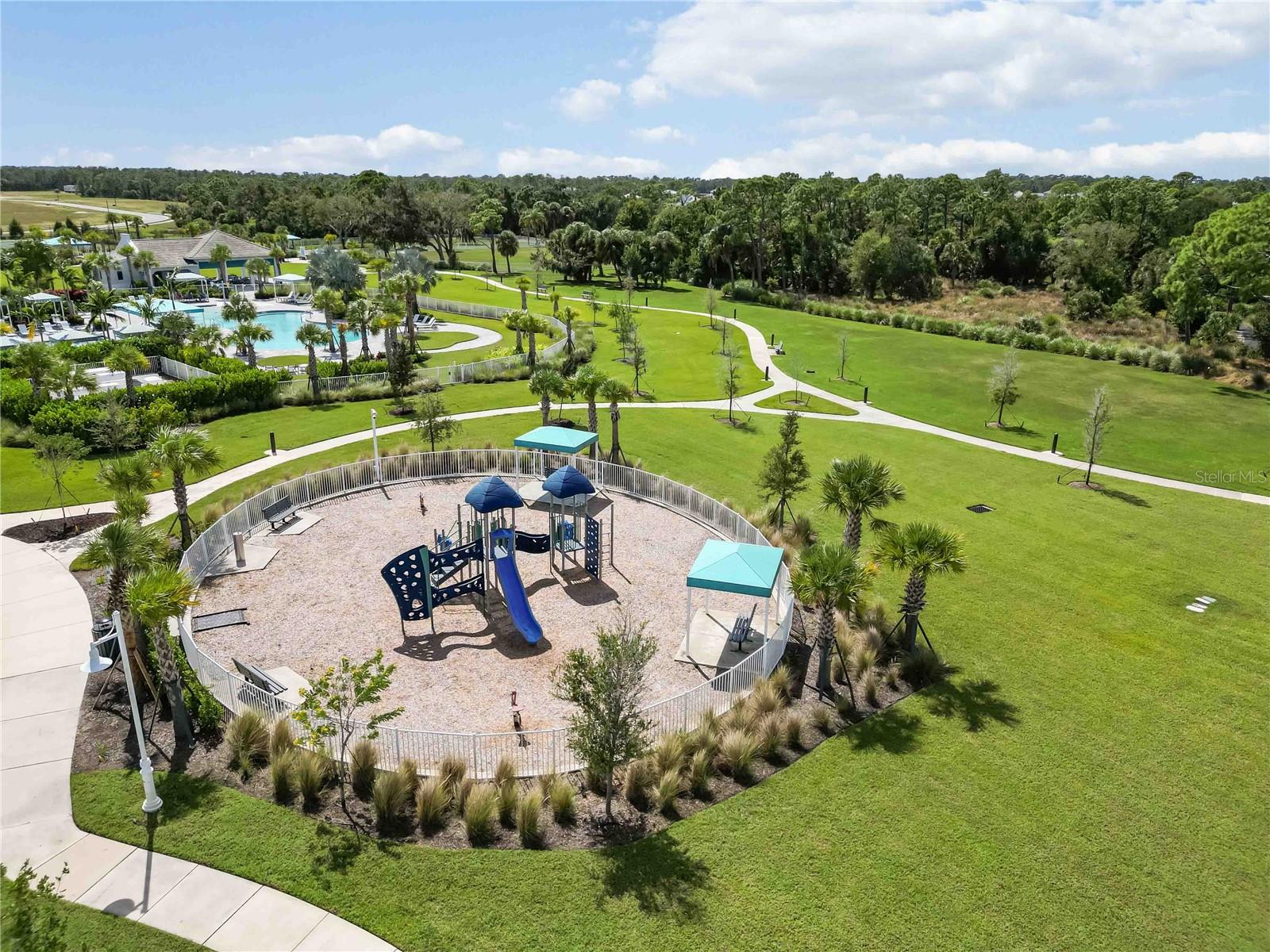 GRAND PARK PH 1 - Residential