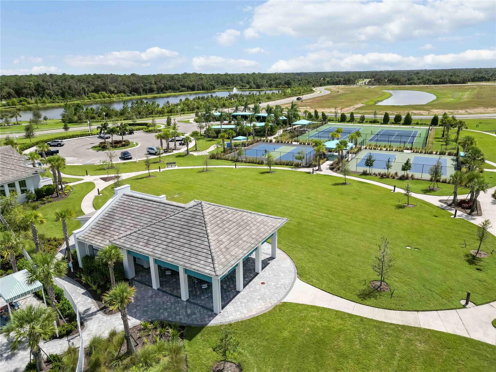 GRAND PARK PH 1 - Residential