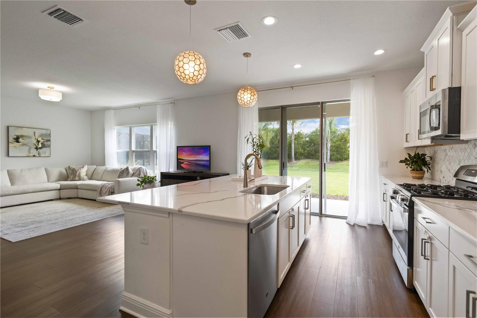 GRAND PARK PH 1 - Residential