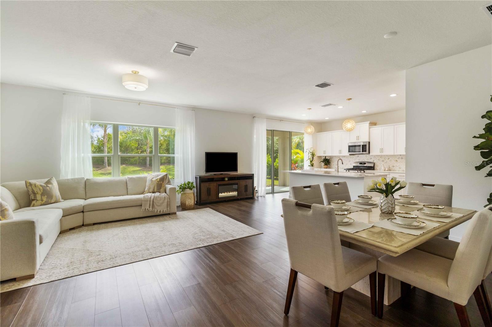 GRAND PARK PH 1 - Residential