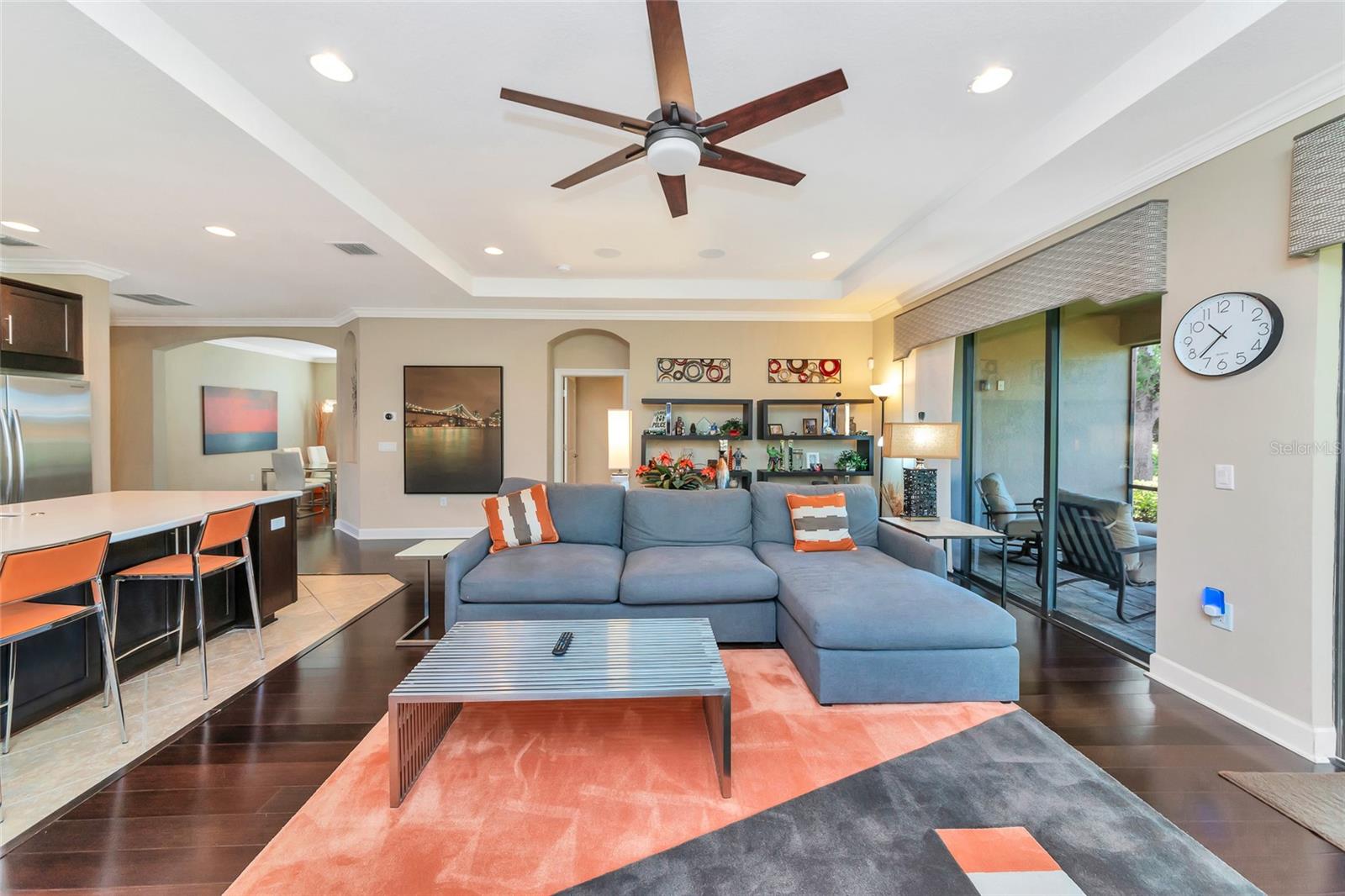 ESPLANADE - Residential