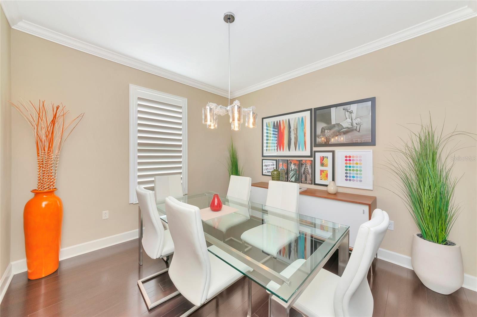 ESPLANADE - Residential