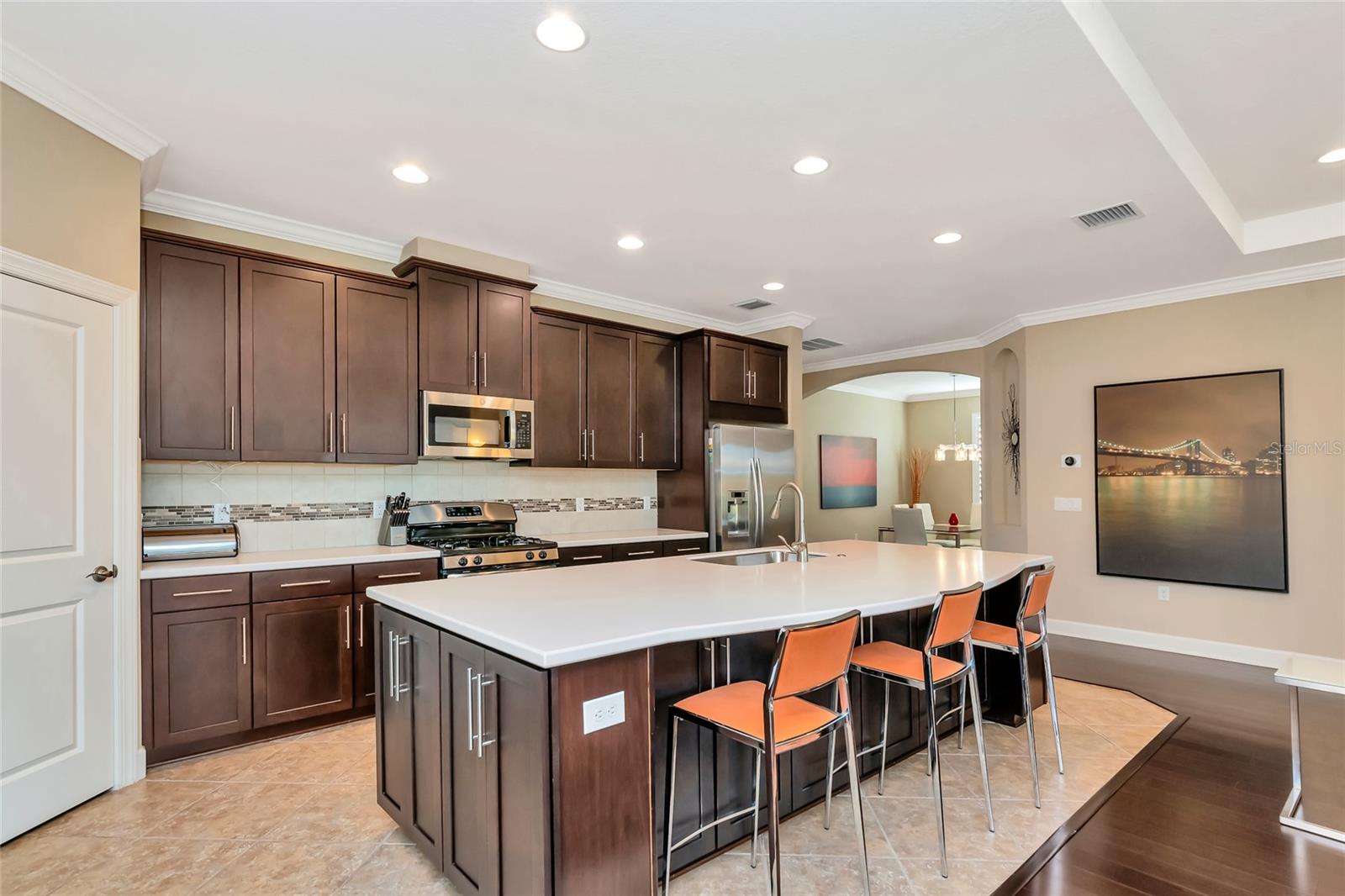 ESPLANADE - Residential