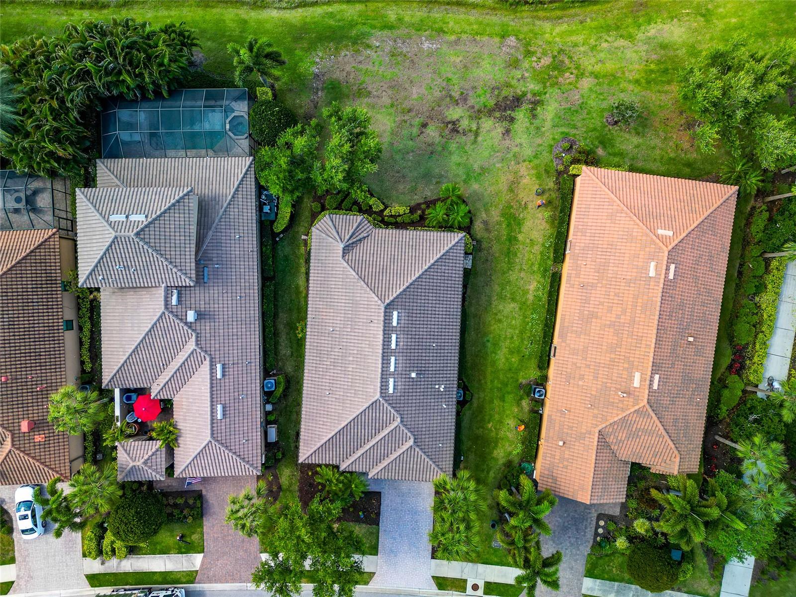 ESPLANADE - Residential