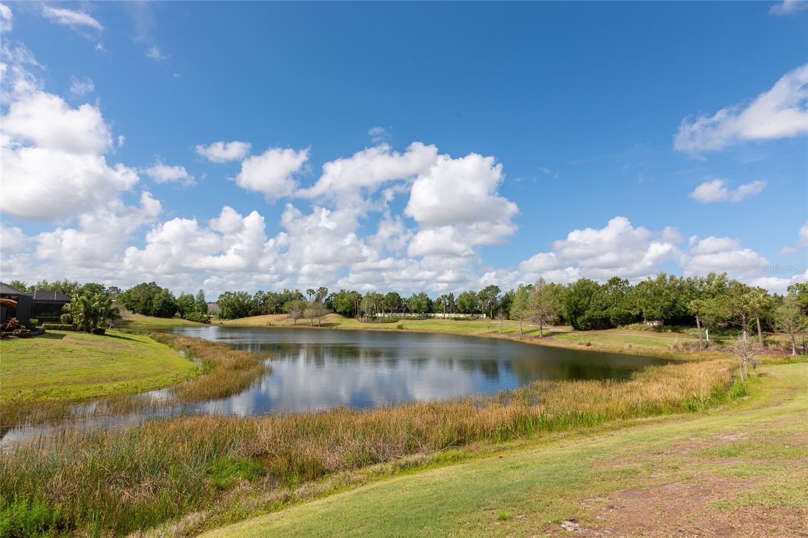 ESPLANADE - Residential