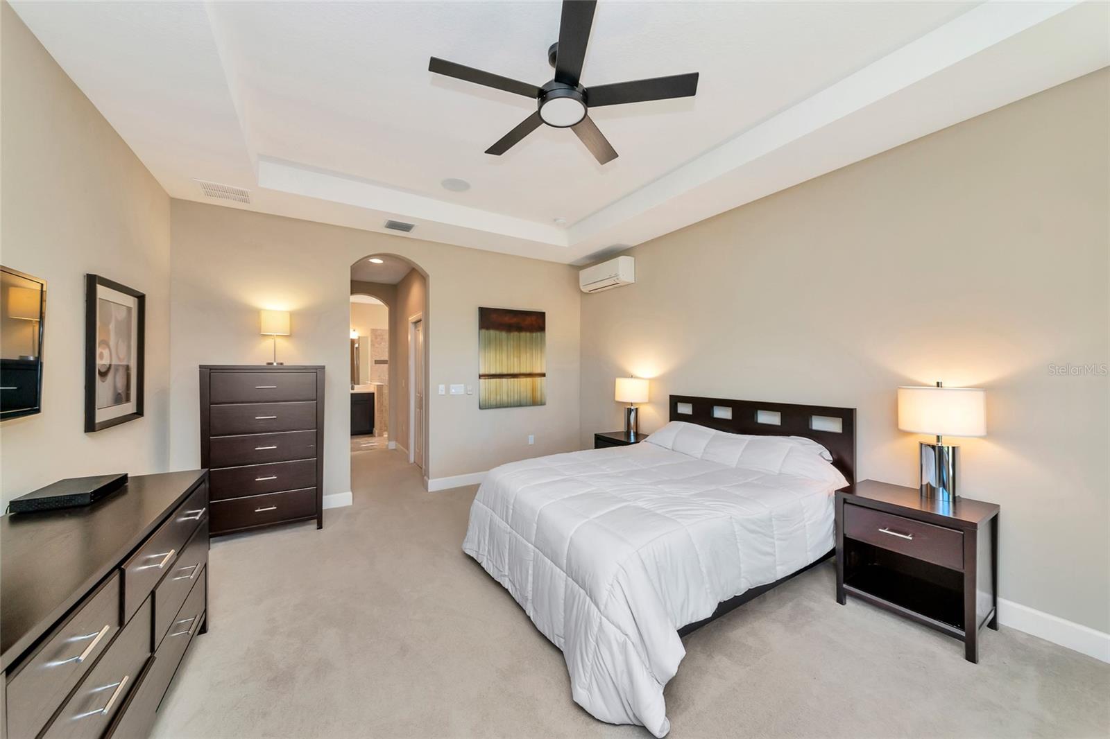 ESPLANADE - Residential