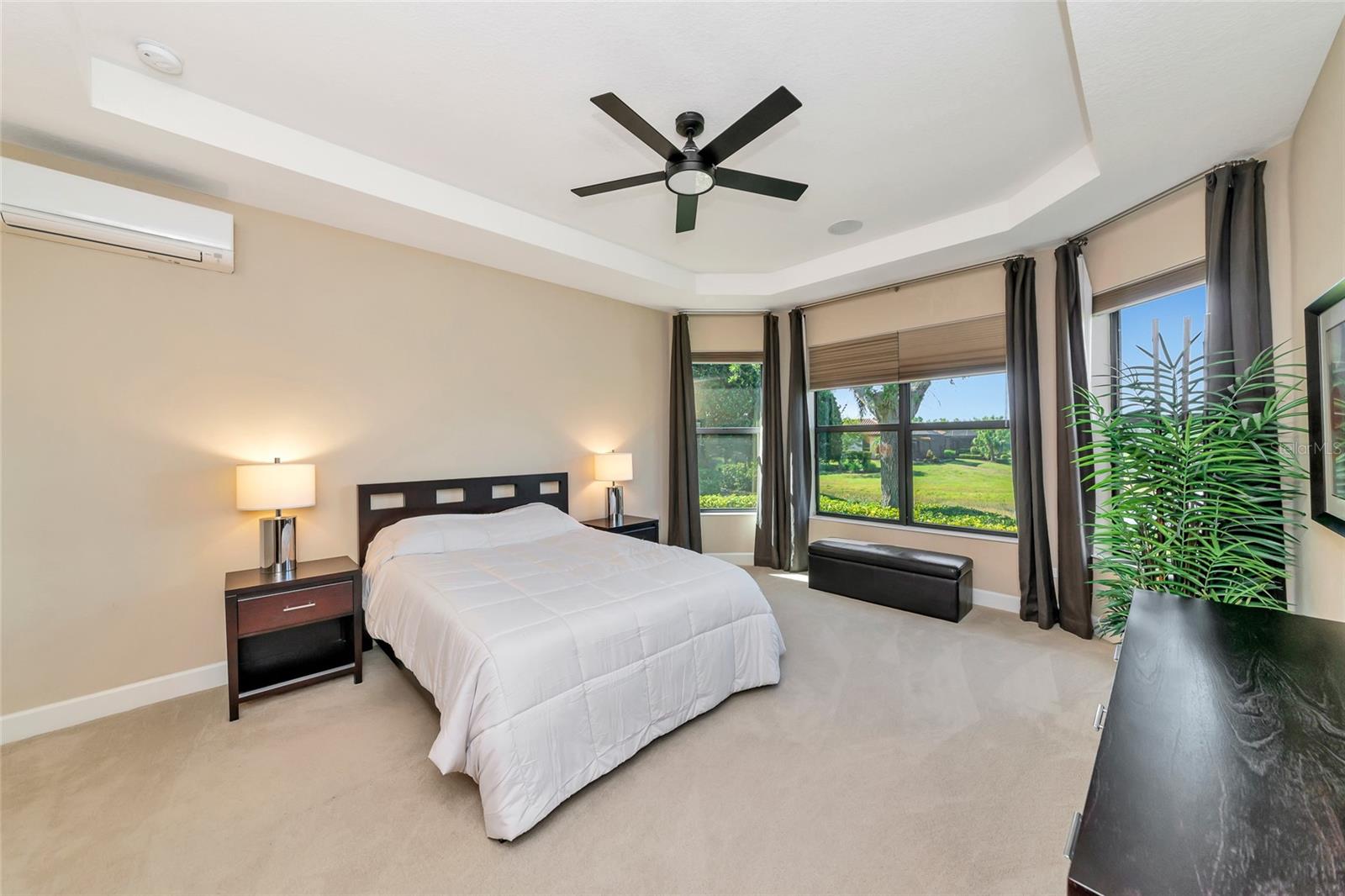 ESPLANADE - Residential