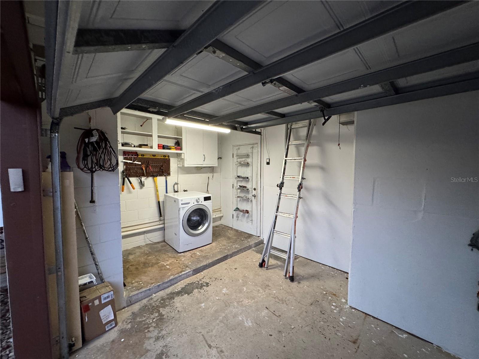 ENGELWOOD PARK - Residential