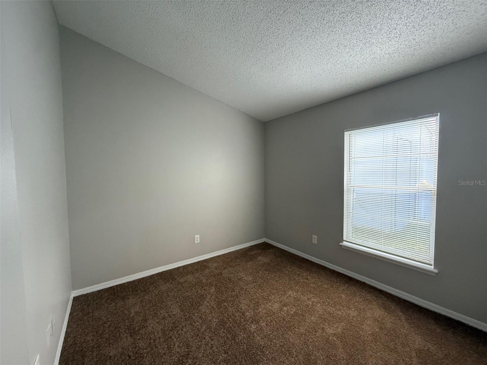 SEASONS THE - Residential Lease