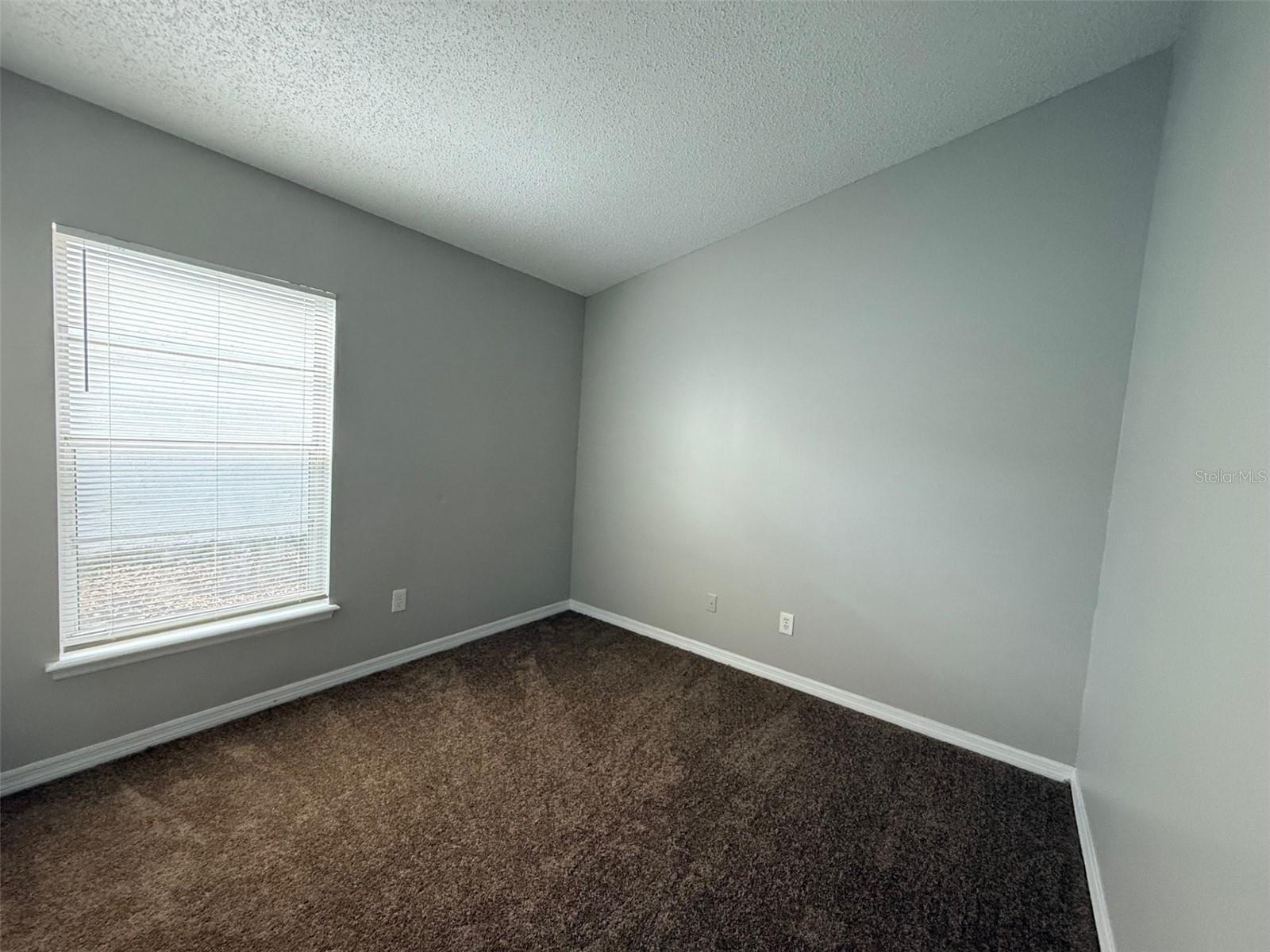 SEASONS THE - Residential Lease