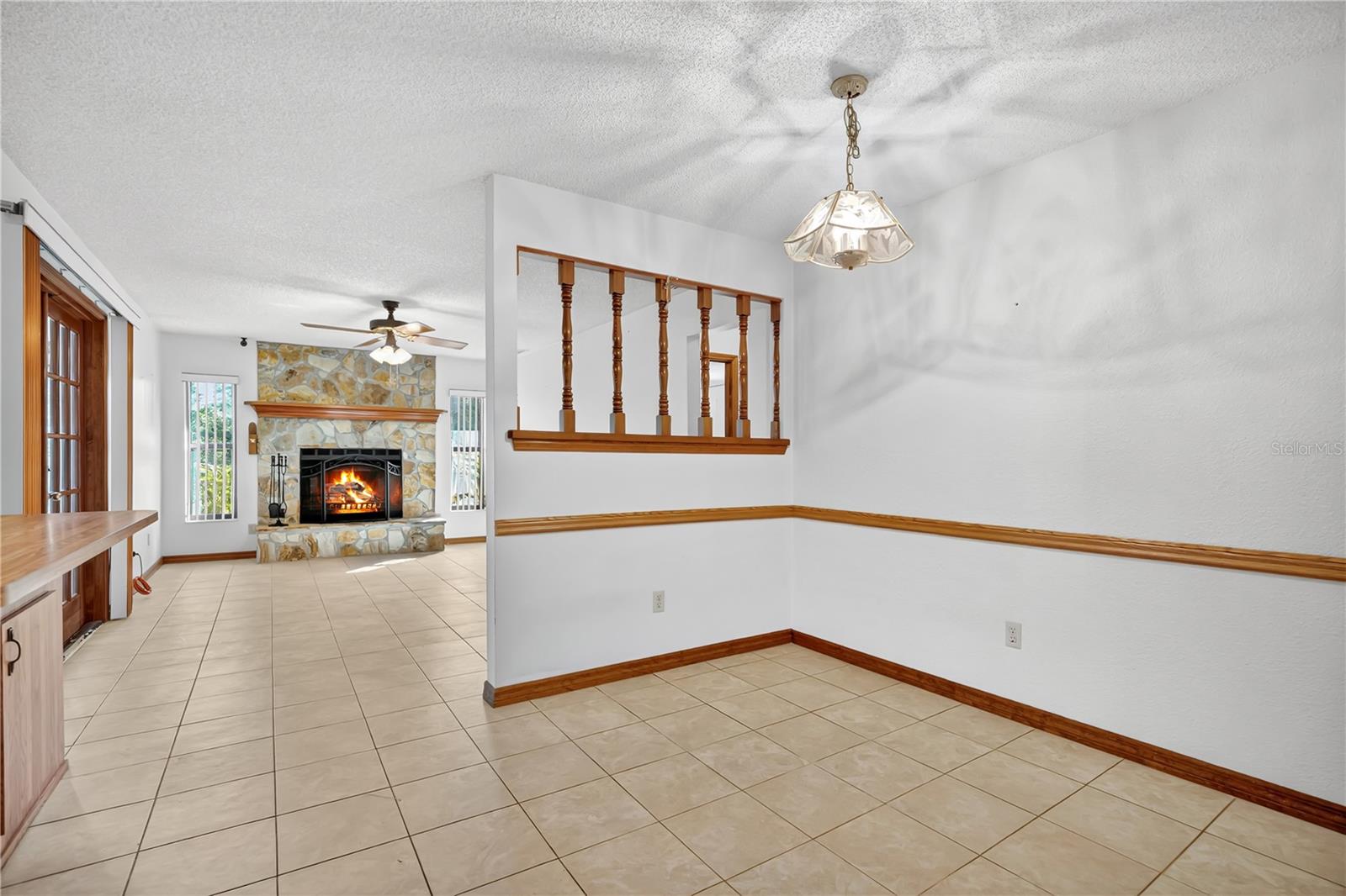 BLUE SPGS 03-18-30 - Residential