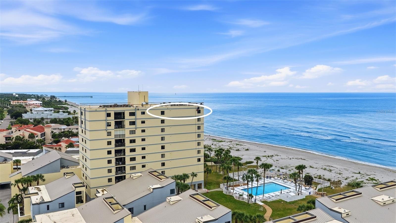 MACARTHUR BEACH - Residential