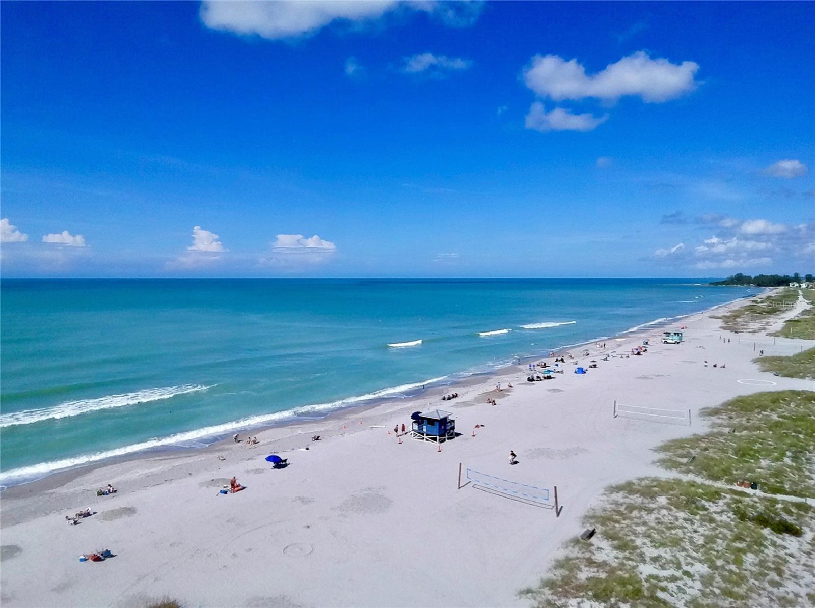 MACARTHUR BEACH - Residential