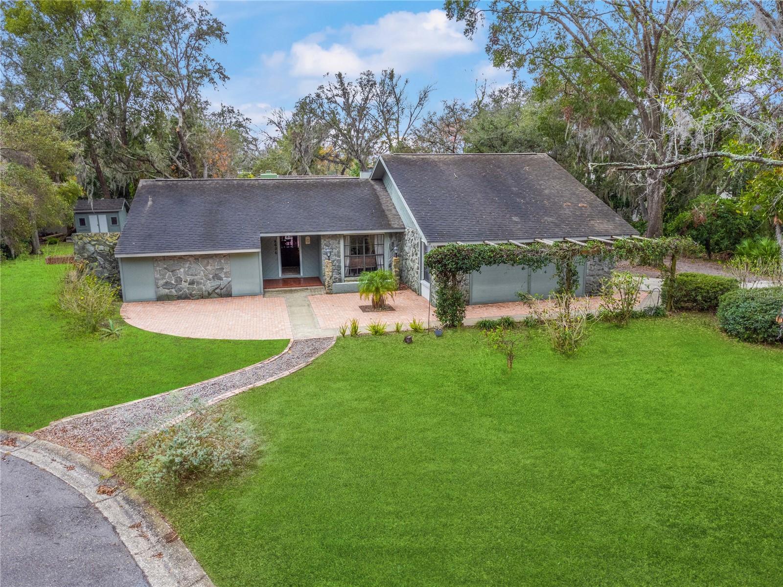 4606 RIDGECLIFF DRIVE