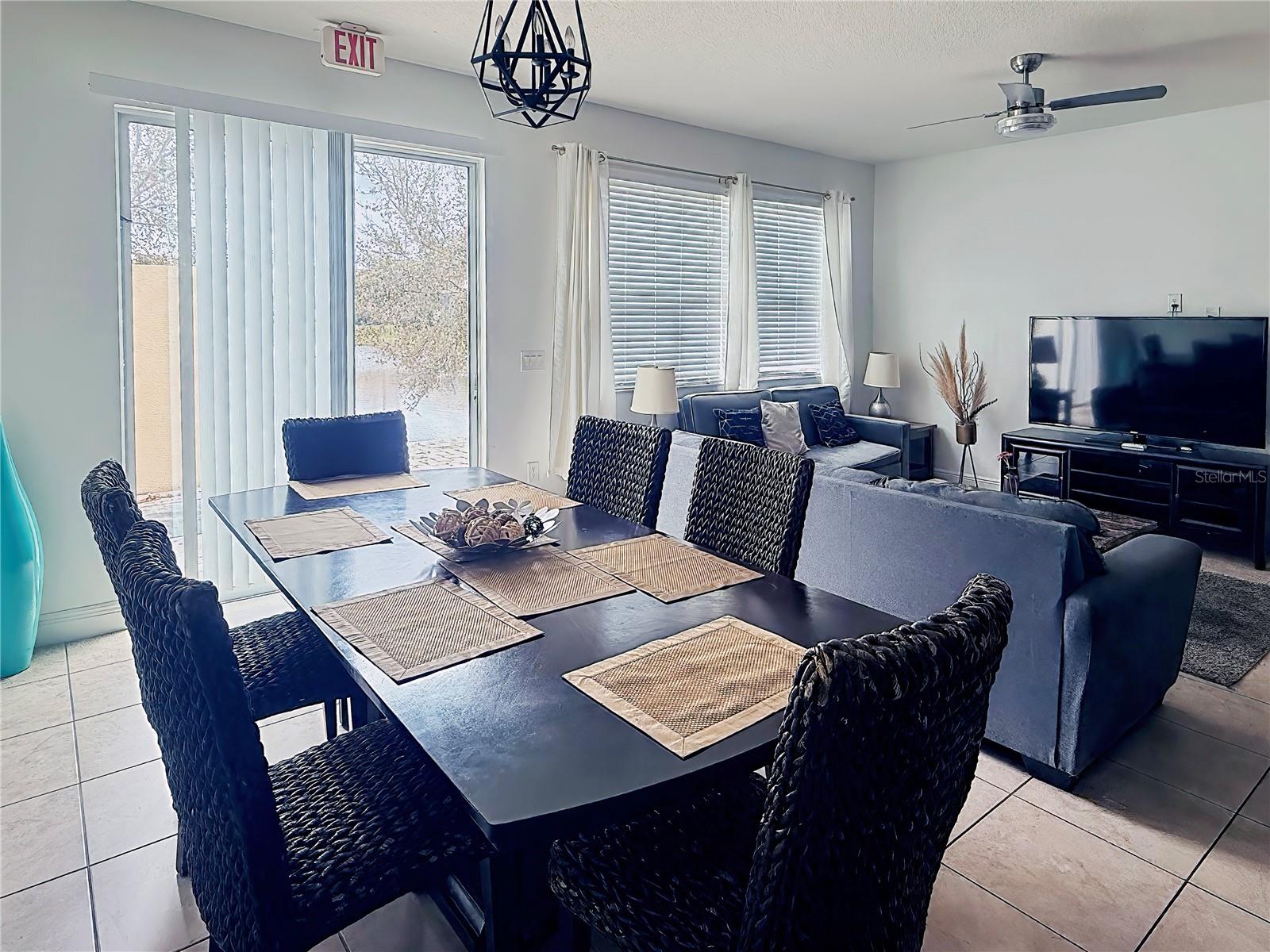 COMPASS BAY UN 3 - Residential Lease