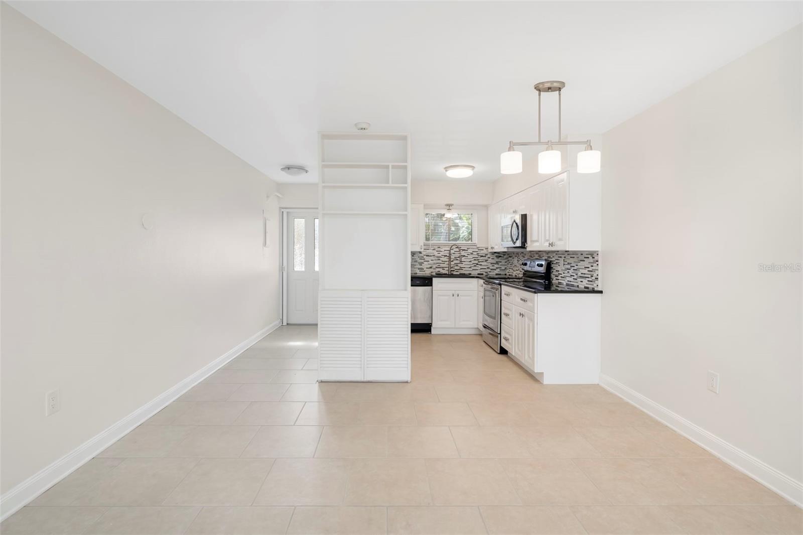 2155 WOOD STREET A14