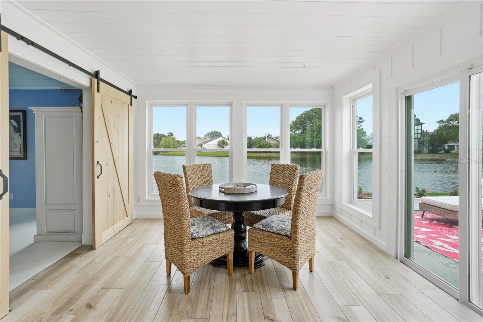 LATRIUM - Residential