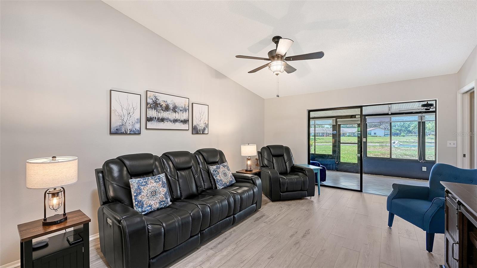 6129 HERITAGE LANE W 6129