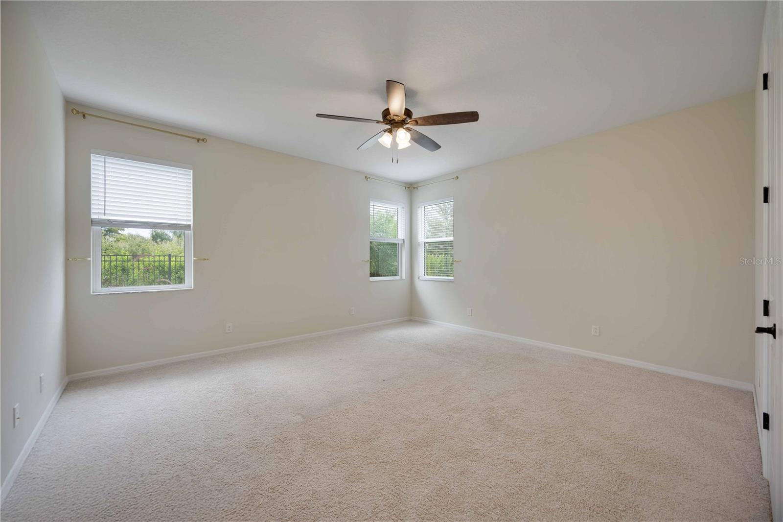 RIVERSIDE PRESERVE PH II - Residential