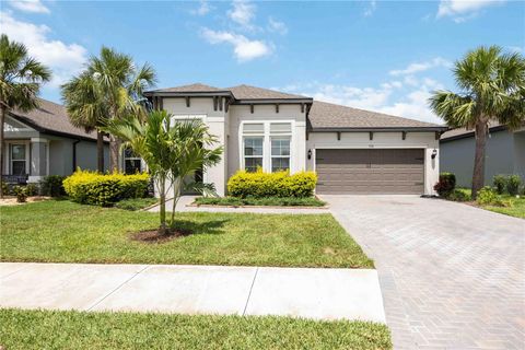Photo of 918 Fernleaf Run, Bradenton, FL 34212 (MLS # A4655965)