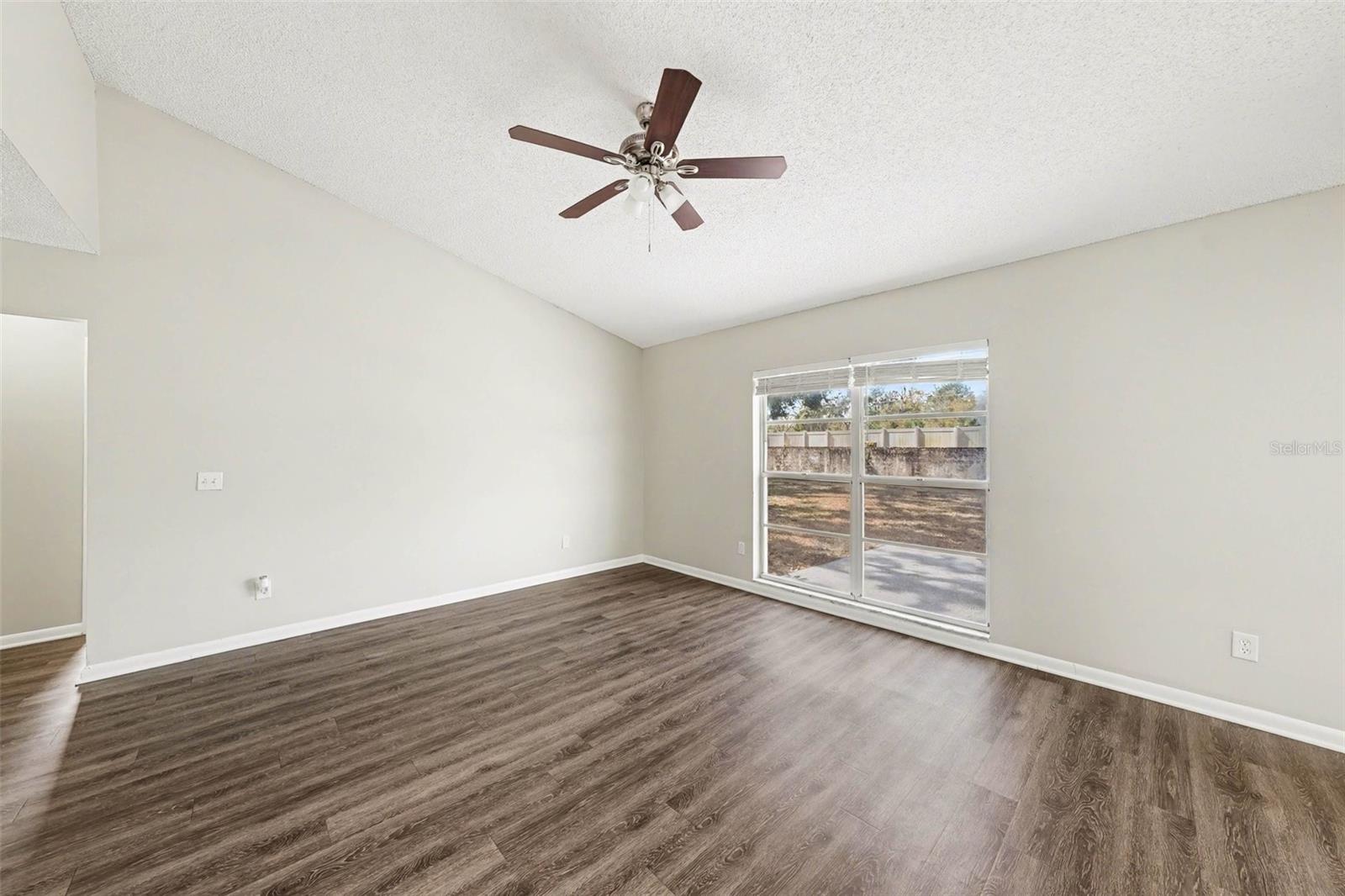 OAKDALE RIVERVIEW ESTATES UNIT - Residential