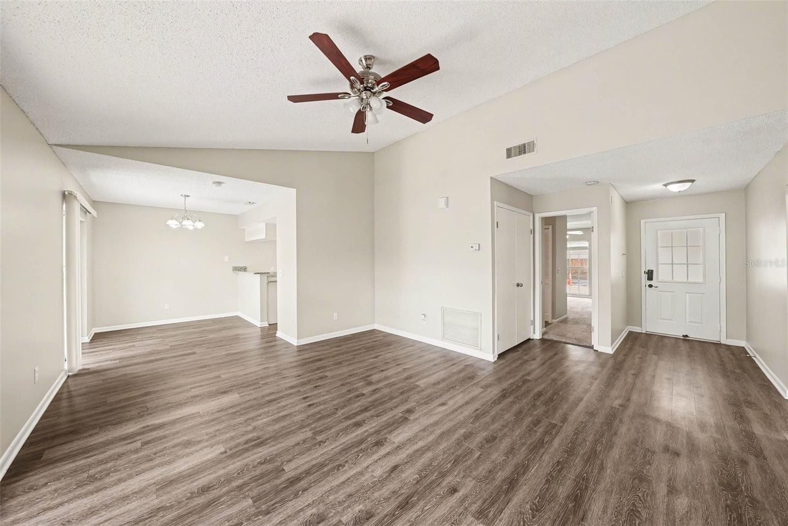 OAKDALE RIVERVIEW ESTATES UNIT - Residential