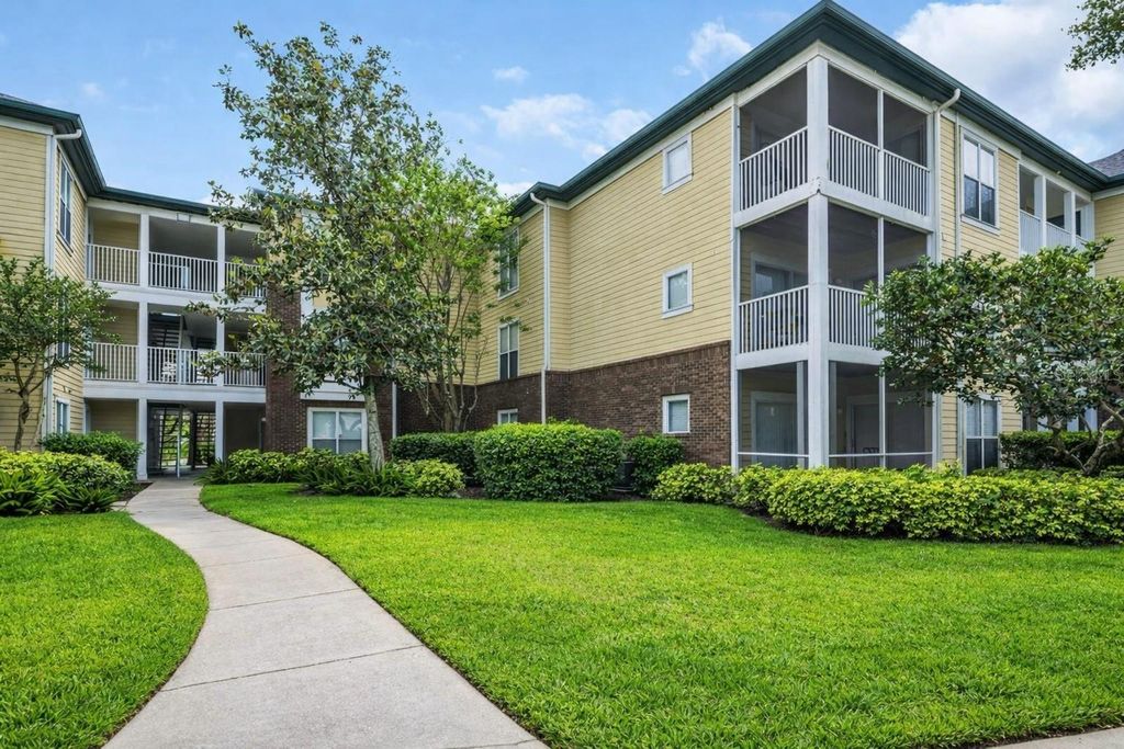 Photo of 10110 Winsford Oak Boulevard #621, Tampa, FL 33624 (MLS # TB8474979)