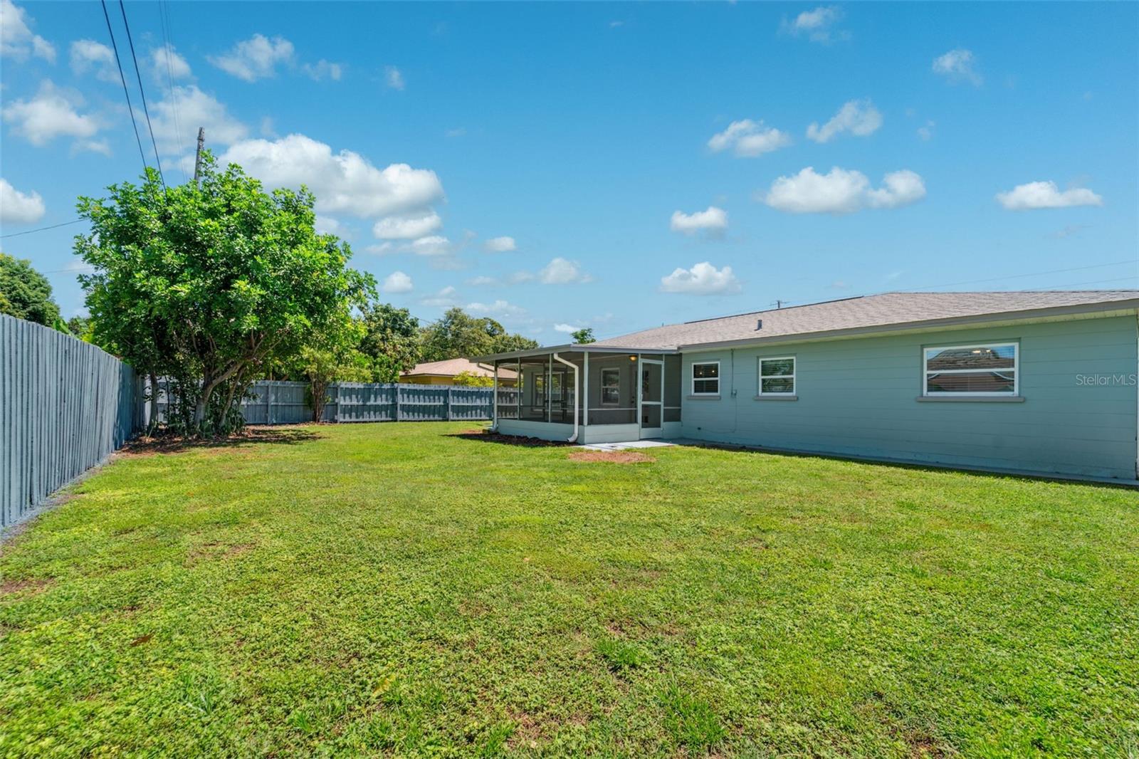 HARSHAW LAKE REPLAT - Residential