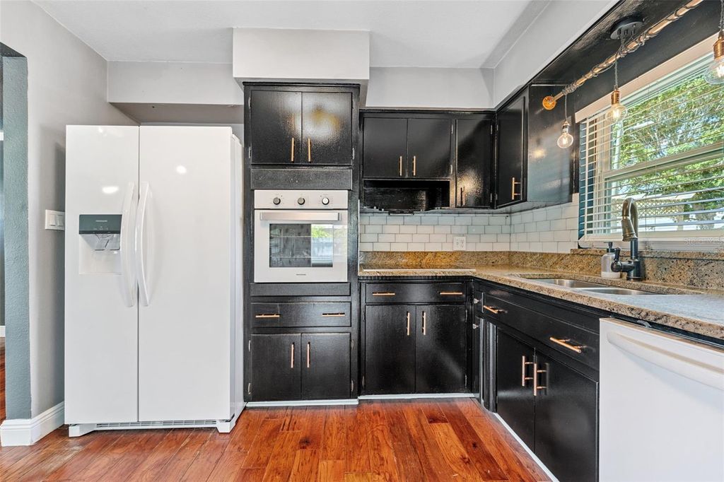 Photo of 1900 40th Street N, St Petersburg, FL 33713 (MLS # O6376649)