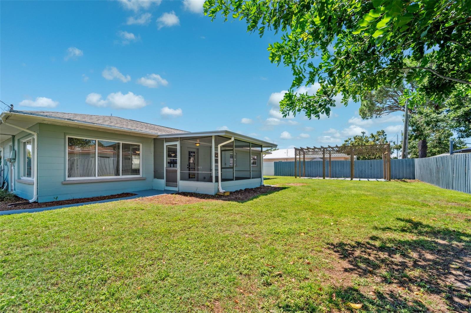 HARSHAW LAKE REPLAT - Residential