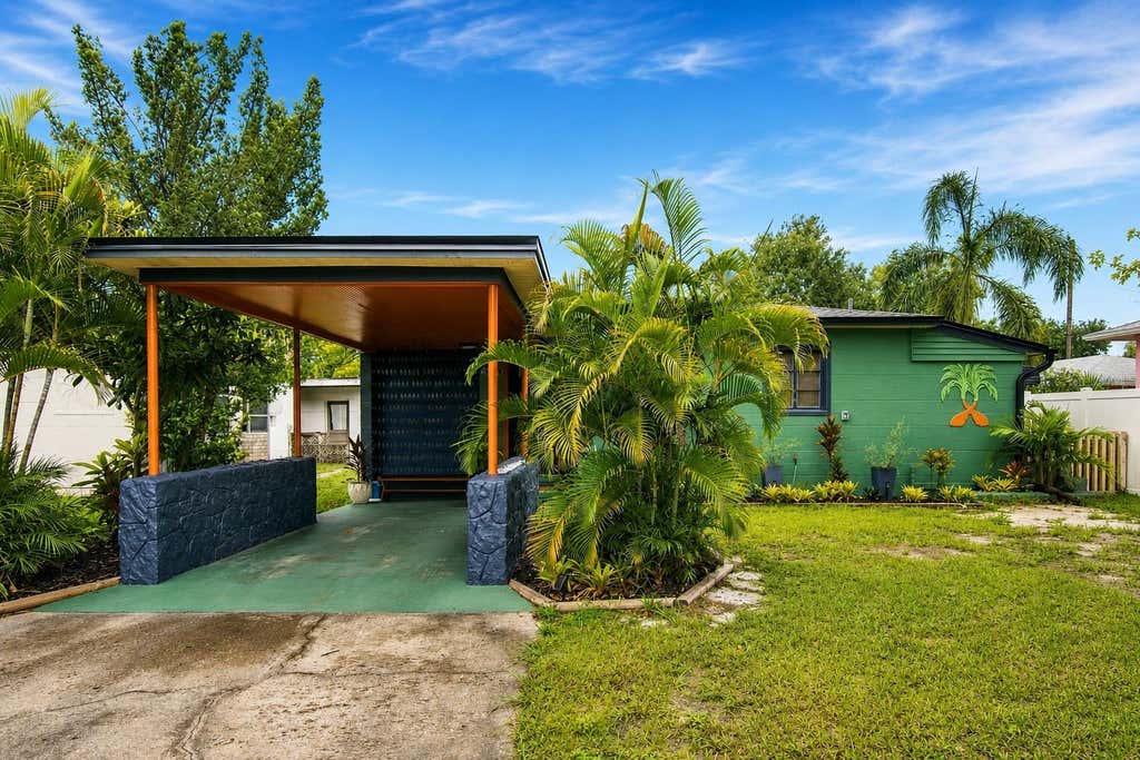 Photo of 4730 15th Avenue N, St Petersburg, FL 33713 (MLS # TB8535949)