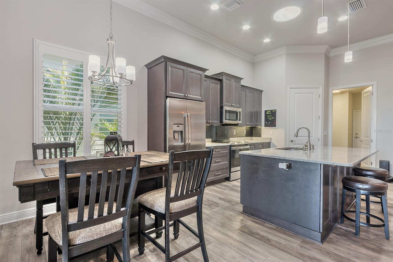 Palms-Ph 1 - Residential