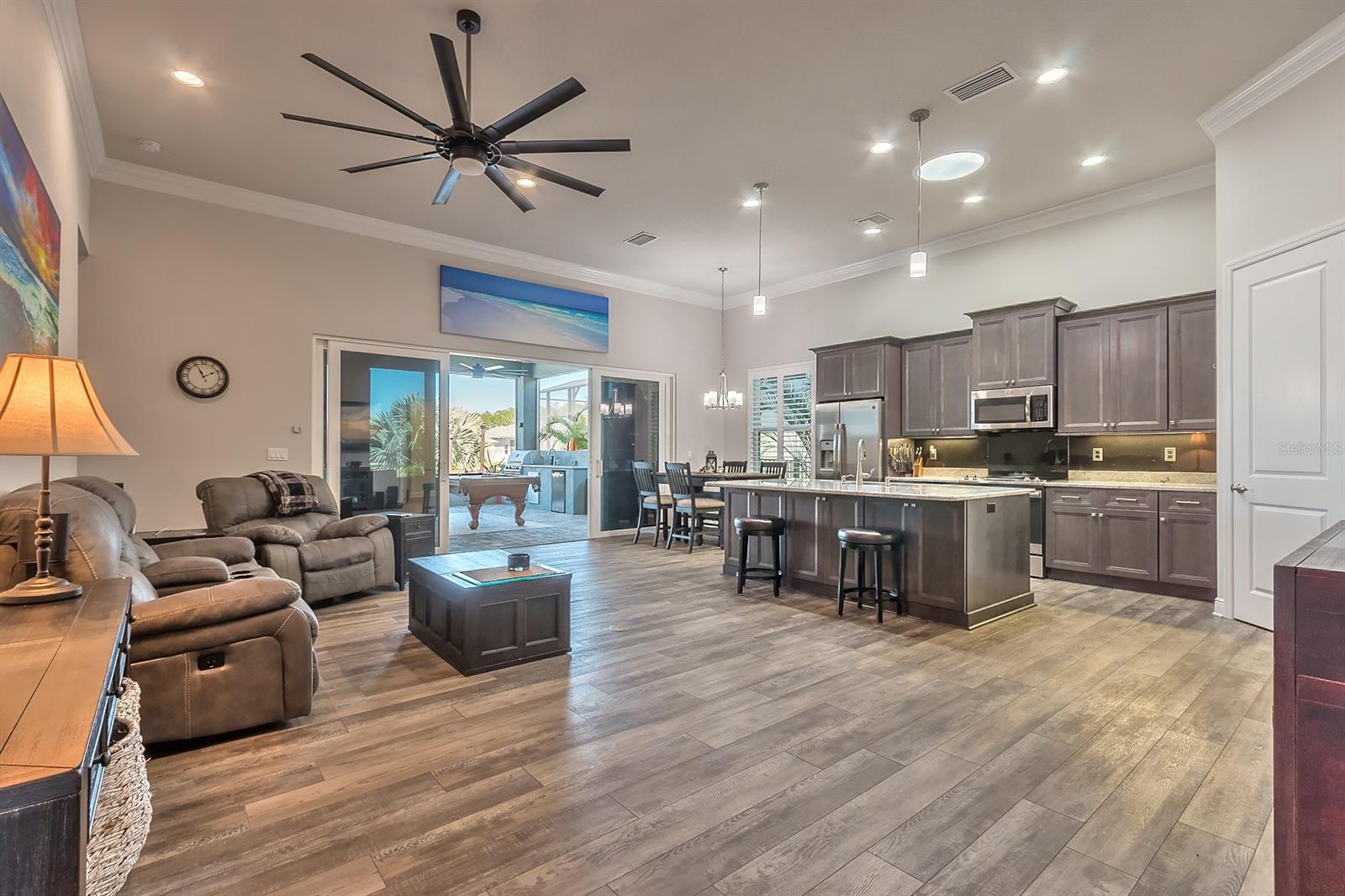 Palms-Ph 1 - Residential