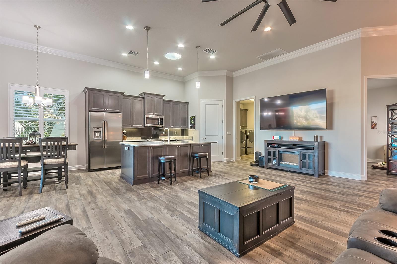 Palms-Ph 1 - Residential