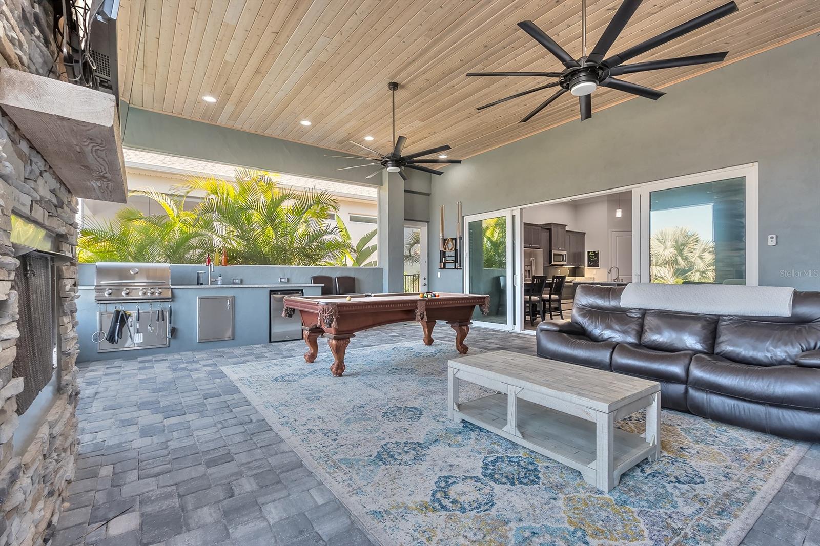 Palms-Ph 1 - Residential