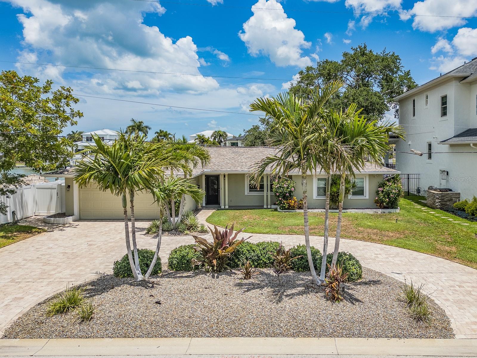 40 SUNSET BAY DRIVE