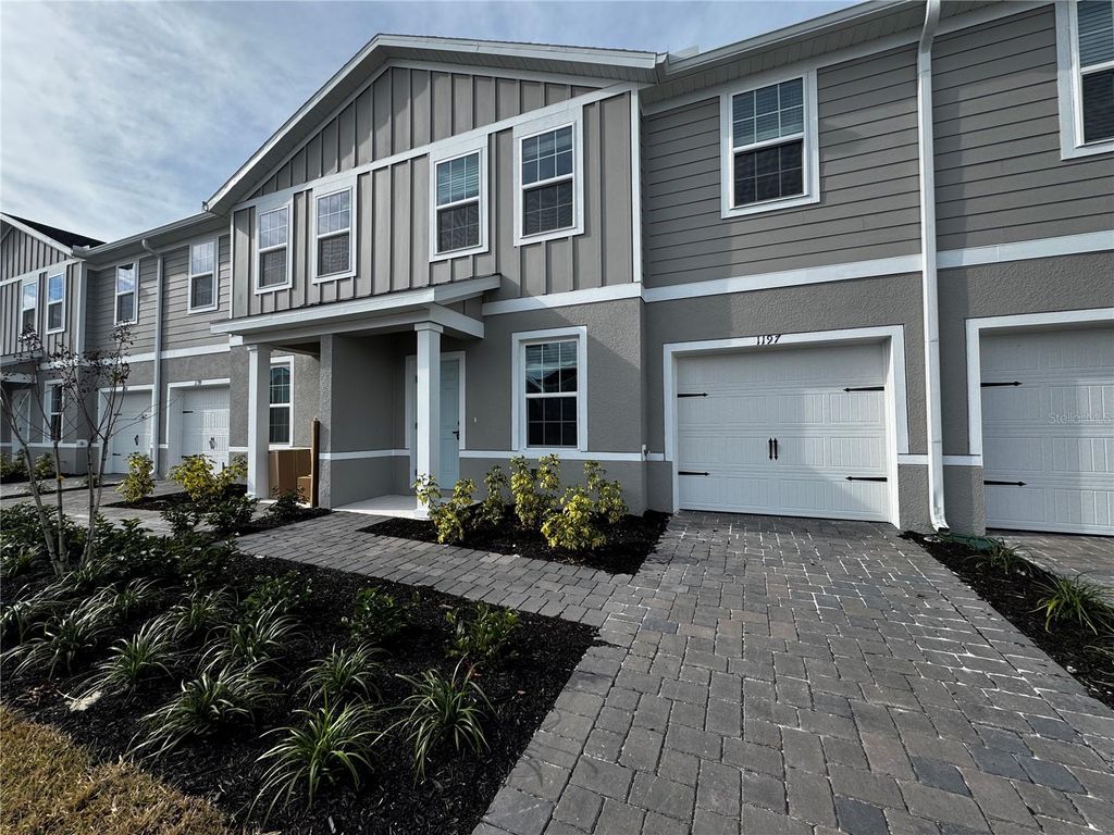 Photo of 1197 Port Blue Way, Lady Lake, FL 32159 (MLS # G5105110)