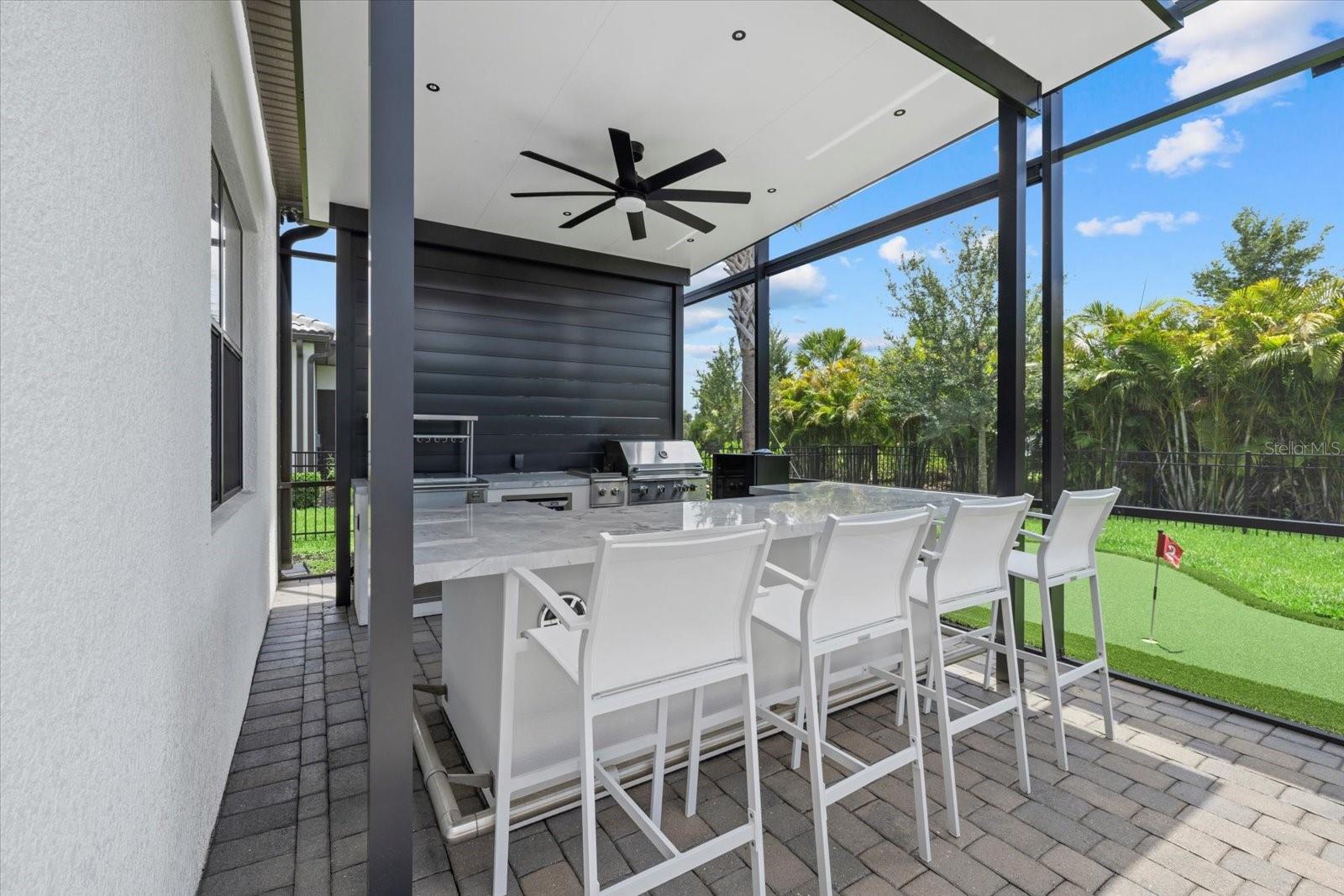 825 SEASCAPE PLACE