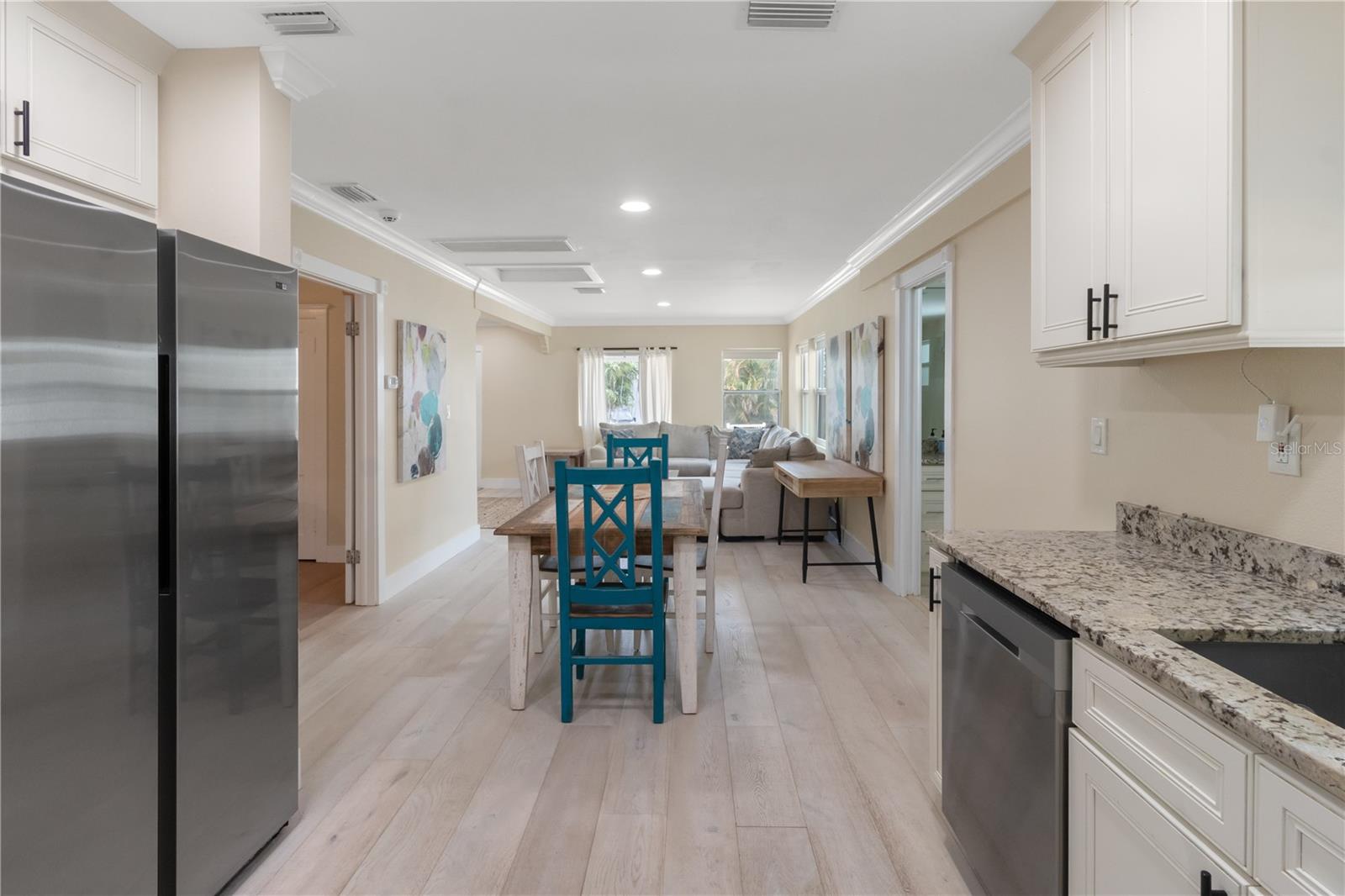 BIDWELLS OAK WOOD ADD - Residential Lease