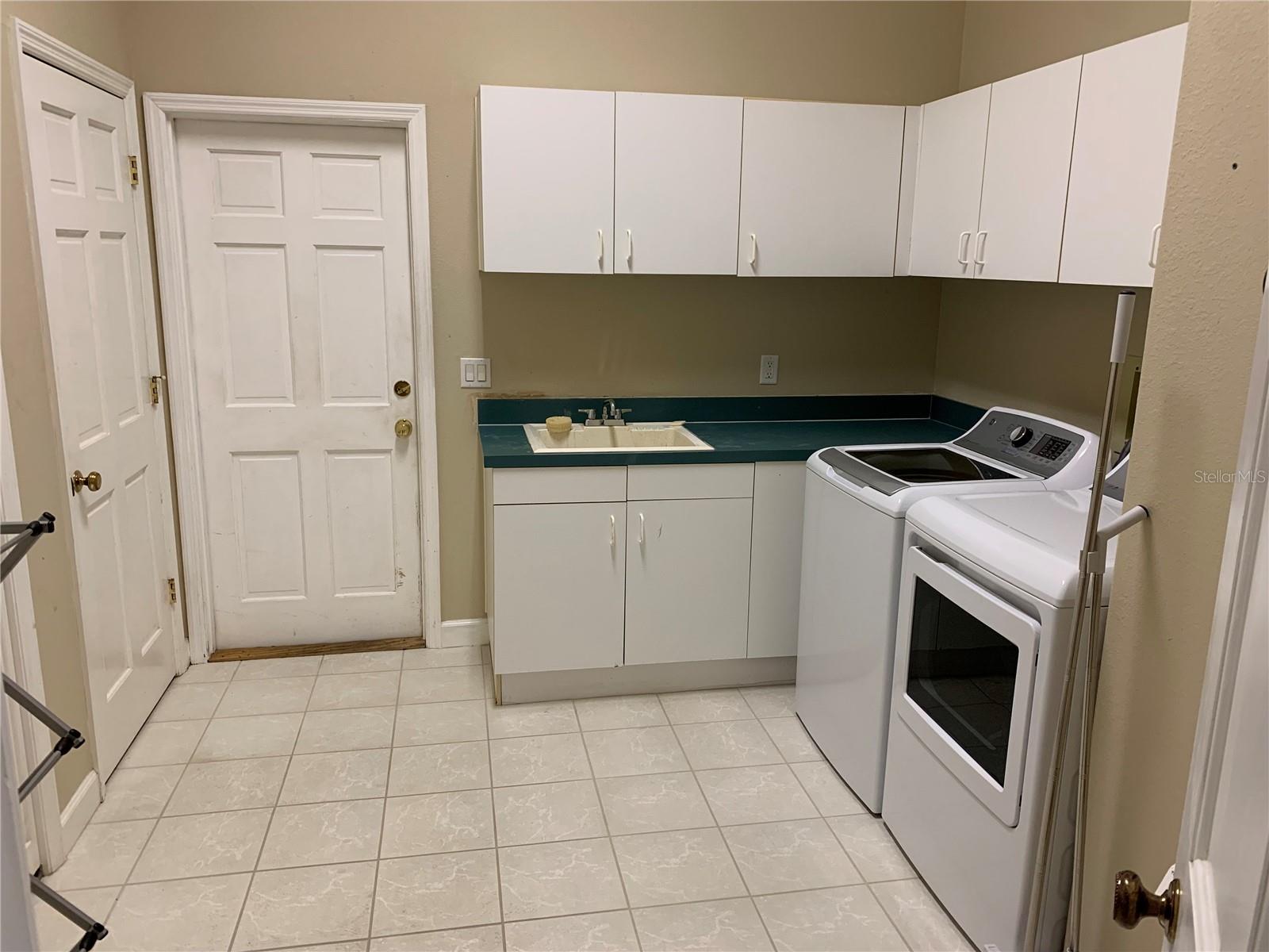 TIMACUAN UNIT 8 - Residential