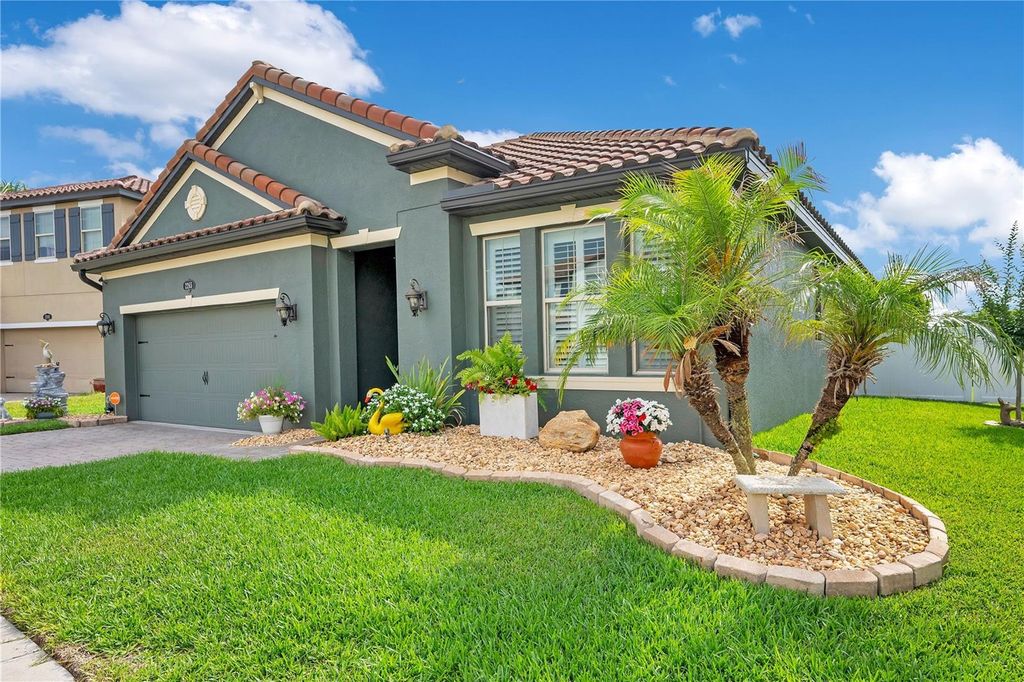 Photo of 2265 Bella Luna Circle, Lakeland, FL 33810 (MLS # L4962092)