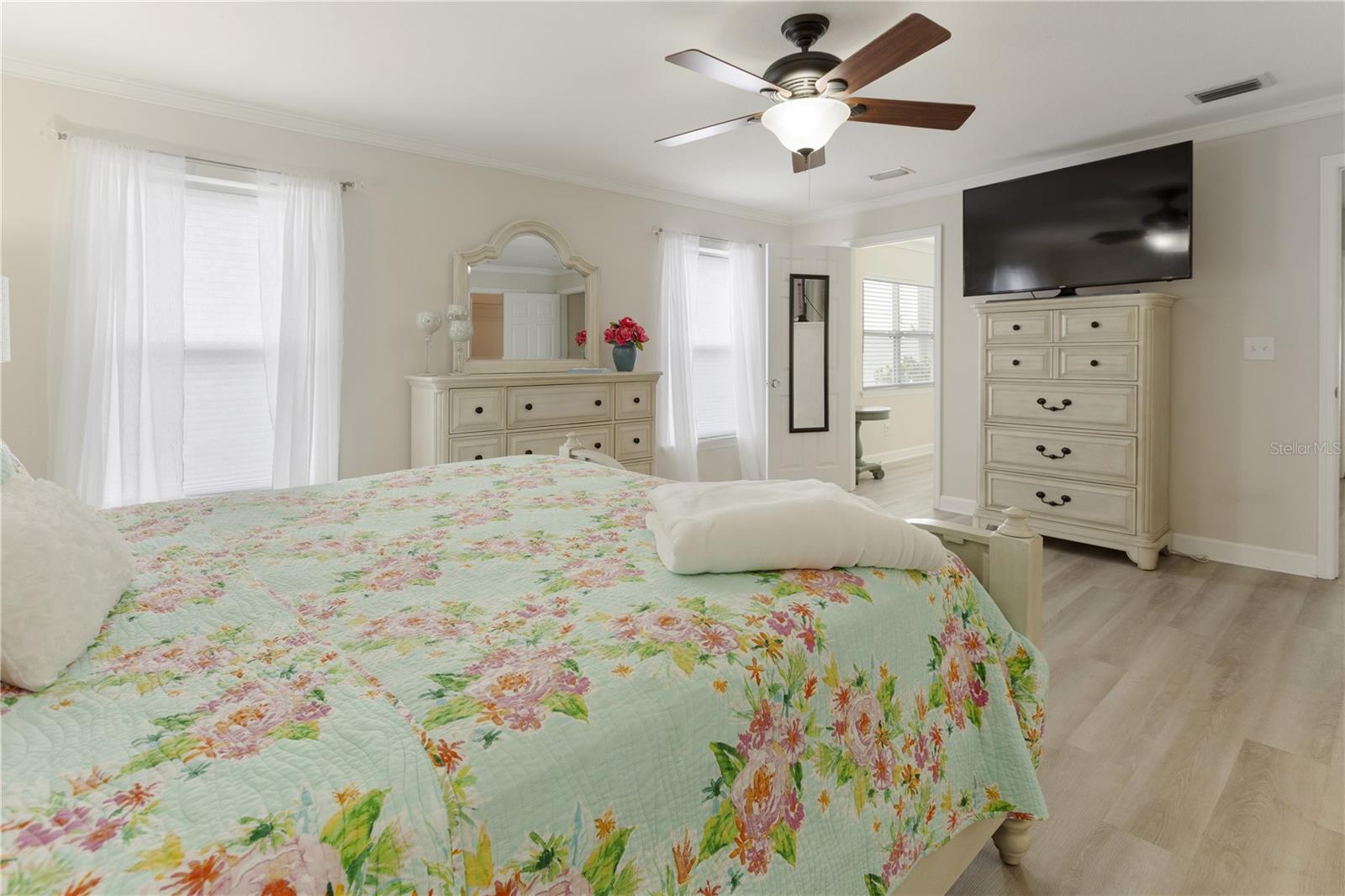 OAKHURST GROVES - Residential