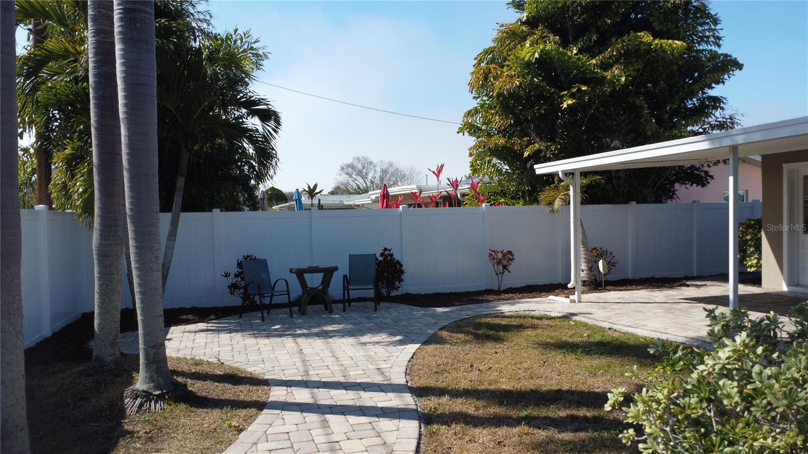 OAKHURST GROVES - Residential