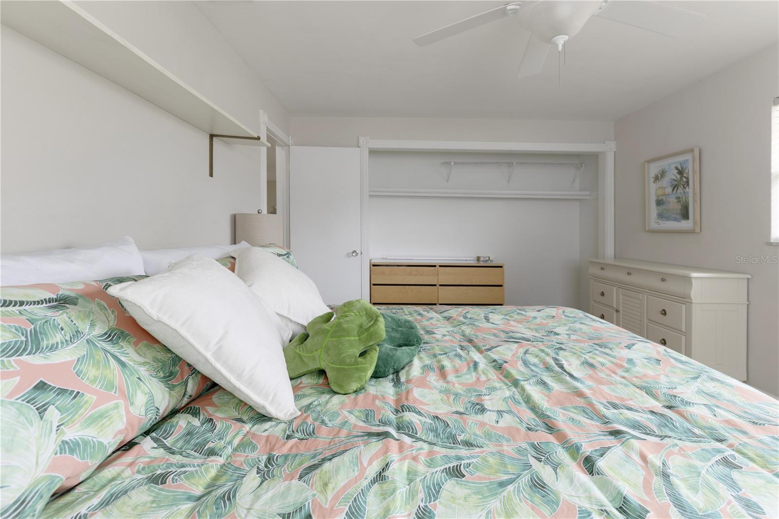 OAKHURST GROVES - Residential