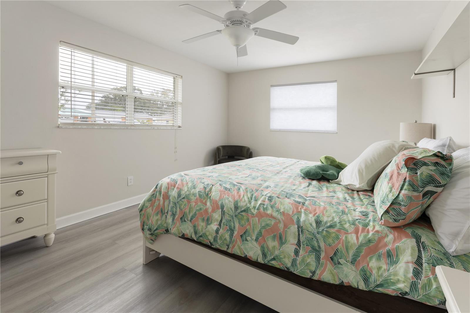 OAKHURST GROVES - Residential