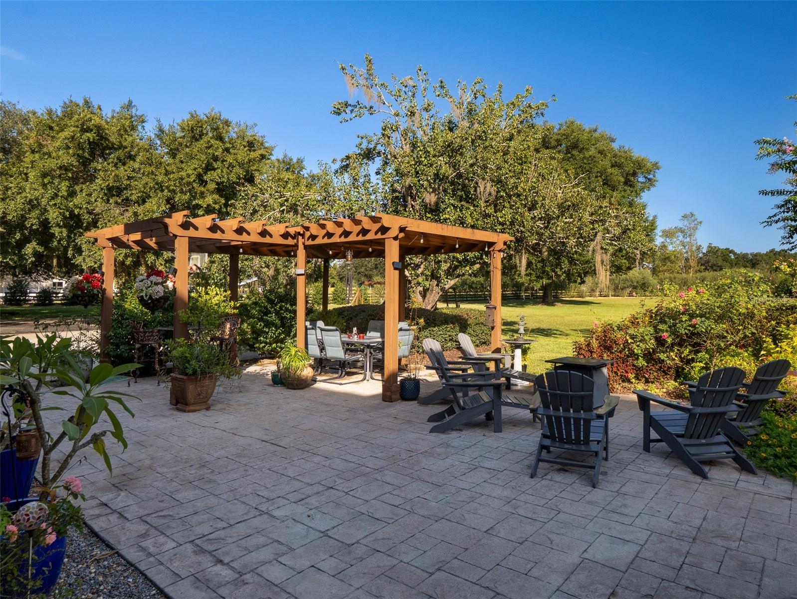 STEEPLECHASE FARMS - Residential