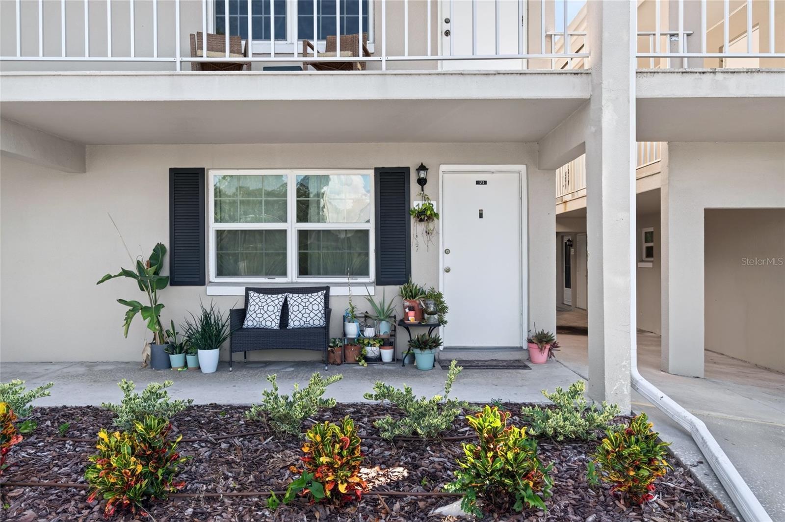 2500 LEE ROAD 123
