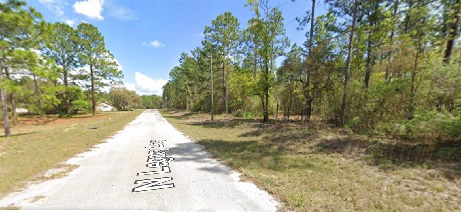 8328 N LEGACY LOOP